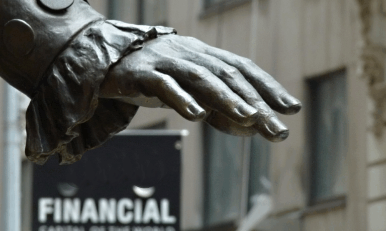 Po deseti létech krachují dotované zahraniční podnikky, Češi plní pracovní úřady